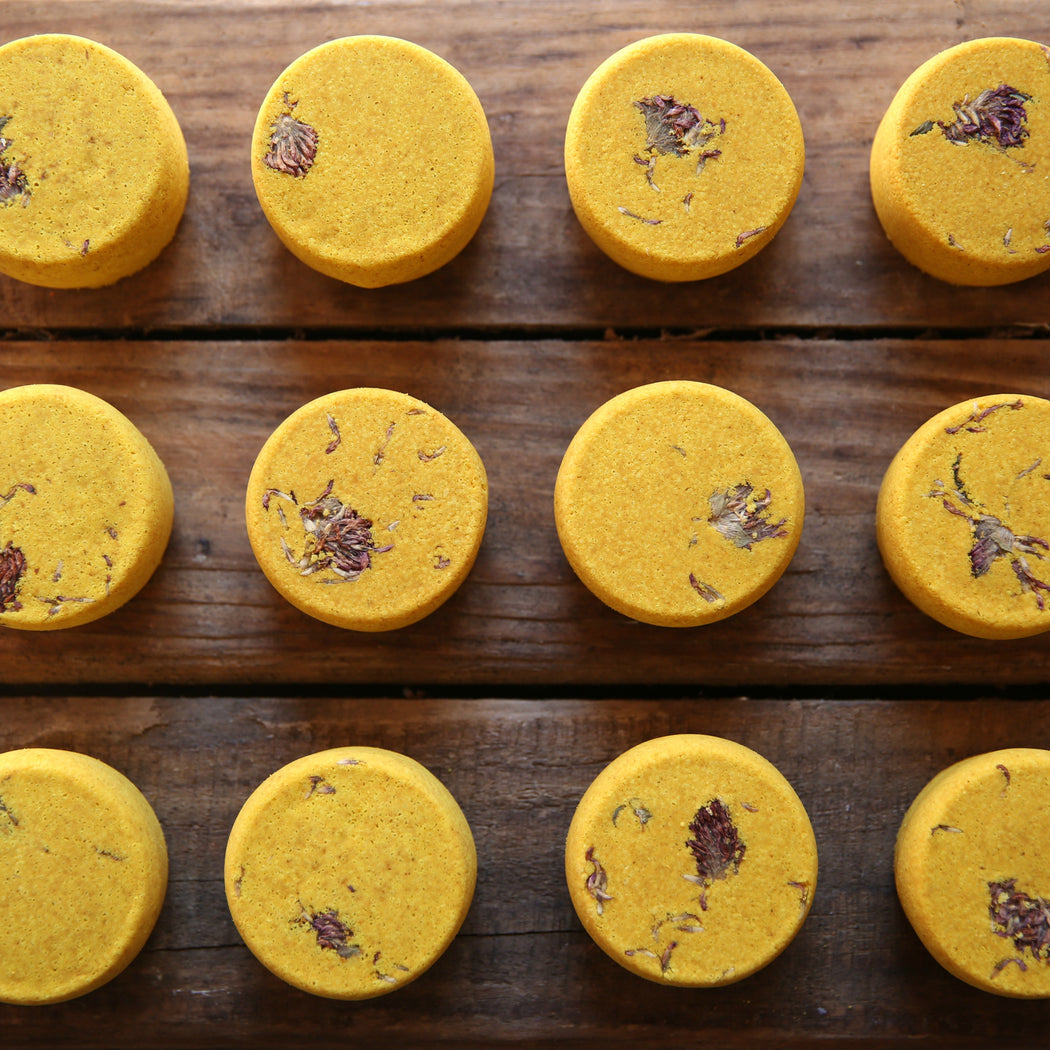 Frankincense Bath Bomb with Turmeric & Sandalwood