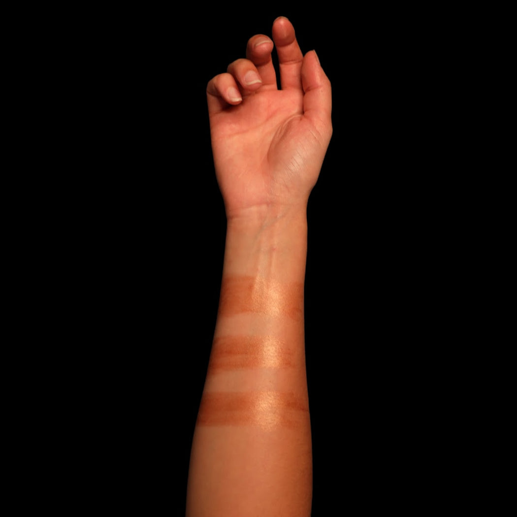 Sun Kissed Luminous Lotion Bar